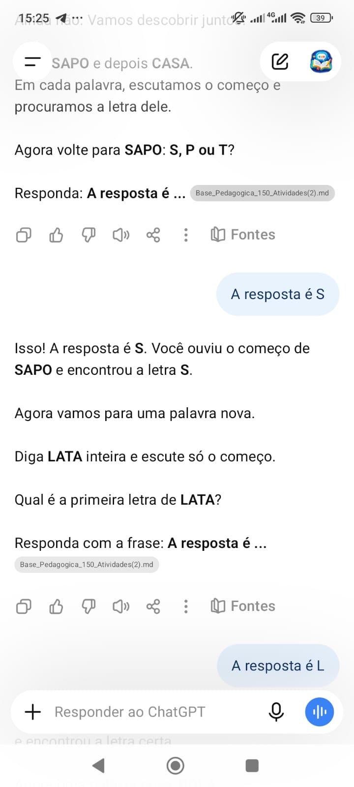 Tutor usando novas palavras para confirmar o aprendizado